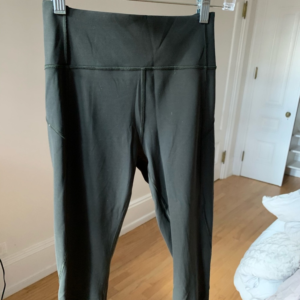 Lululemon athletica: In Movement Crop 19”